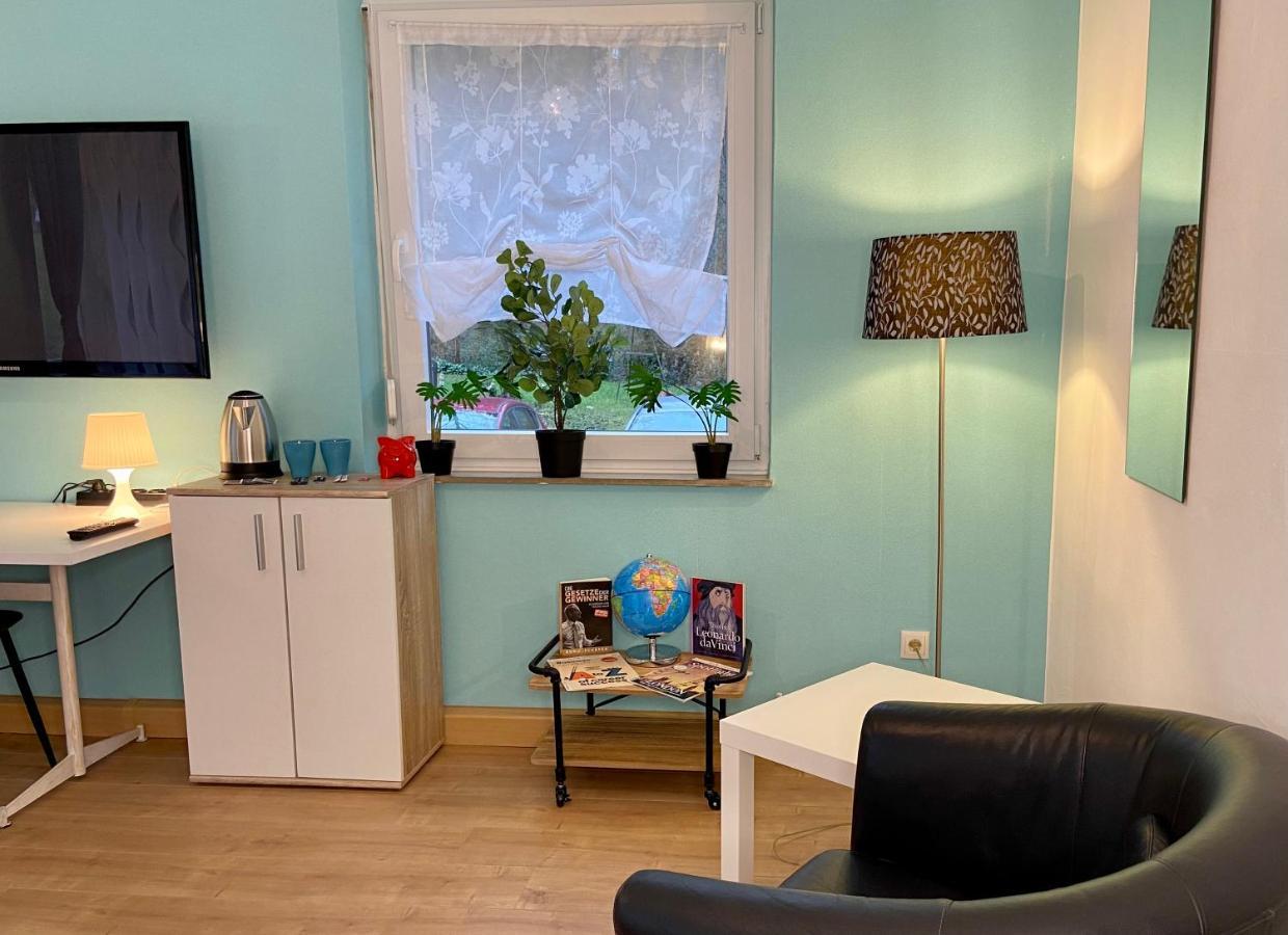 Im - Apple Tv Netflix Kingsize Bett Arbeitsplatz Naehe Hbf